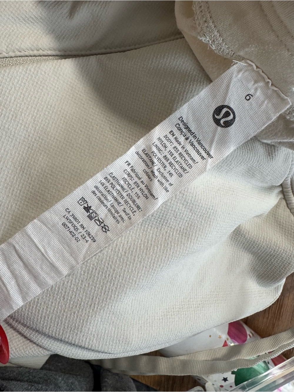 Lululemon Women's License to Train High Rise Pant - Picture 4 of 11